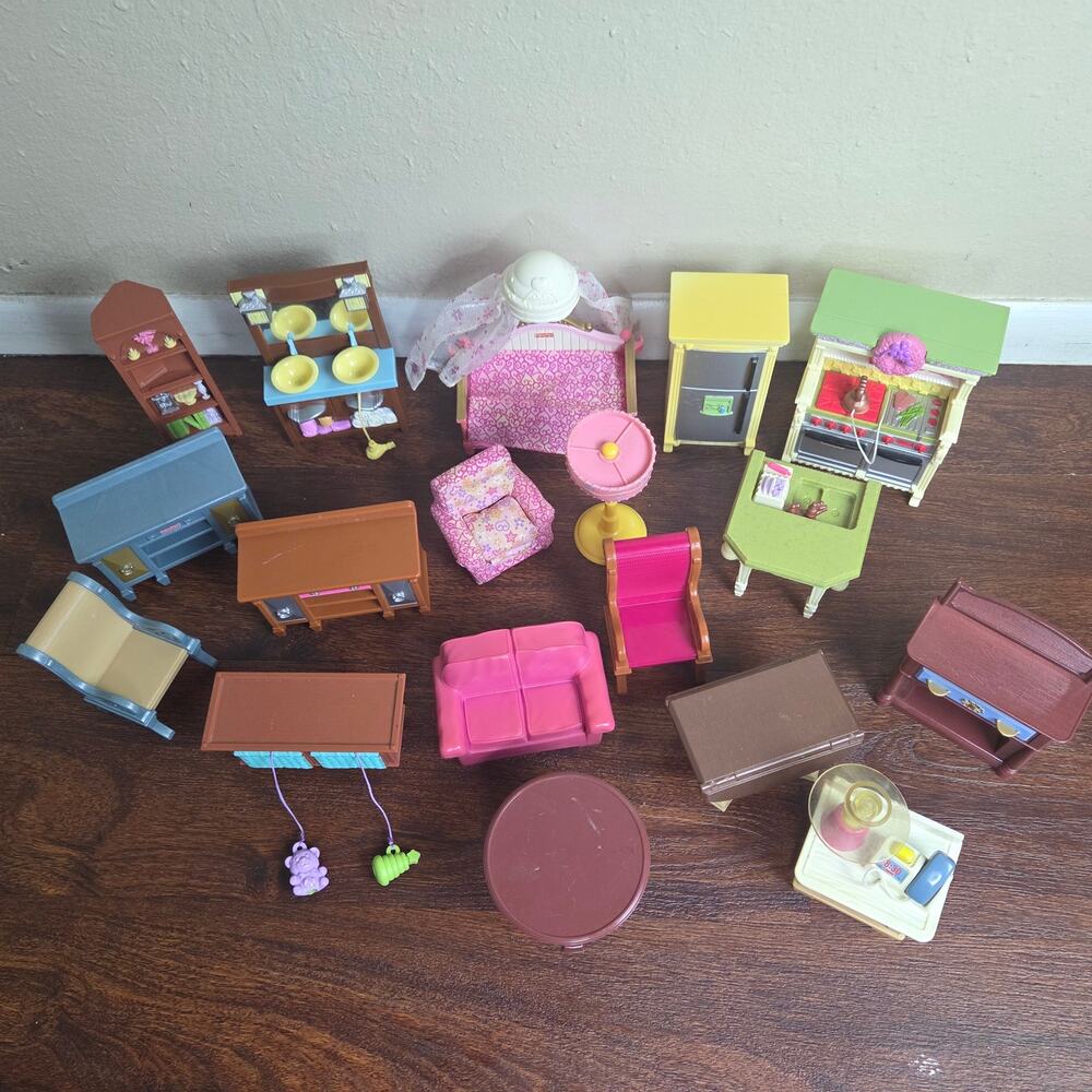 Vintage 90's/Early 2000's Fisher Price Loving Family Dollhouse Furniture Bundle